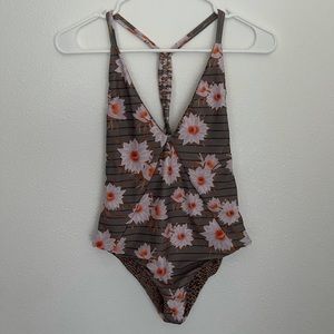 ACACIA Venezuela One Piece in Dragon Stripe